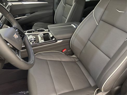 New 2025 Cadillac Escalade ESV Sport w/ LPO, ONYX Package image 9