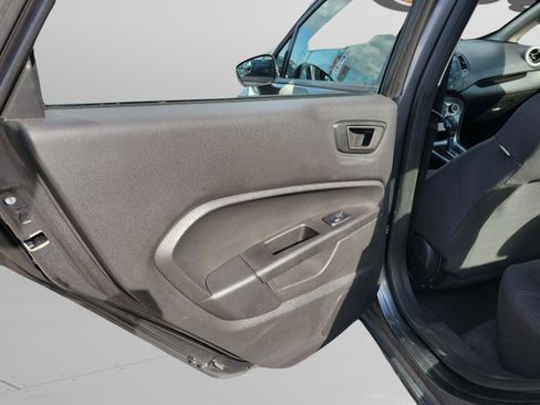 Certified 2019 Ford Fiesta SE image 23