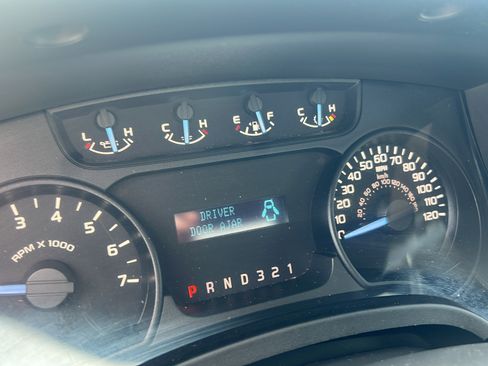 Used 2011 Ford F150 STX RWD image 13