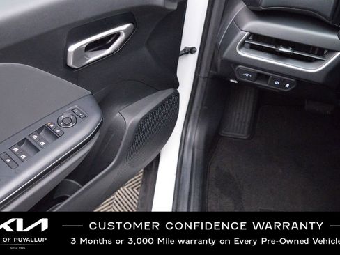 Certified 2025 Kia K4 LXS image 27