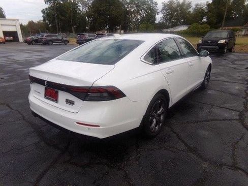 New 2025 Honda Accord EX-L image 5