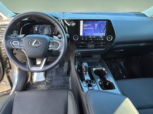 Used 2023 Lexus NX 350 350 Premium image 16