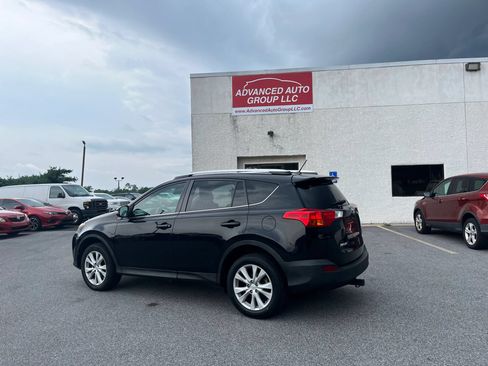 Used 2013 Toyota RAV4 Limited AWD/4WD image 3