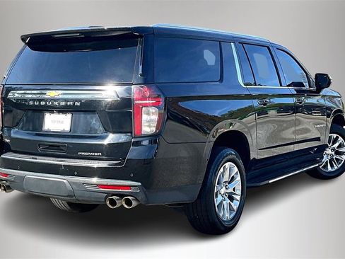 Certified 2022 Chevrolet Suburban Premier image 6