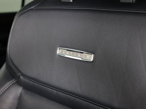 Used 2025 Ford Expedition Platinum AWD/4WD image 59