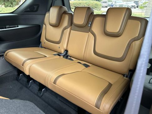 New 2026 Nissan Armada SL w/ Captain's Chari Seat Package AWD/4WD image 24