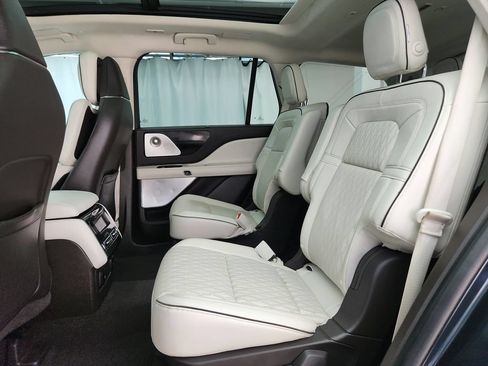 Used 2020 Lincoln Aviator Black Label w/ Dynamic Handling Package AWD/4WD image 28