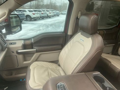 Used 2019 Ford F250 Limited w/ FX4 Off-Road Package image 33