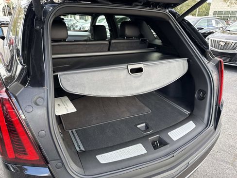 Certified 2025 Cadillac XT5 Premium Luxury image 12