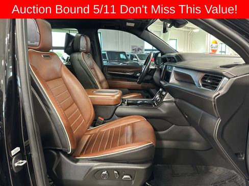 Used 2024 GMC Yukon Denali Ultimate AWD/4WD image 50