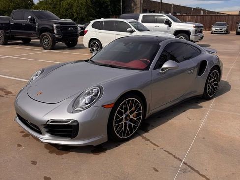 Used 2015 Porsche 911 Turbo S image 3