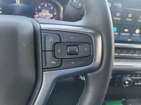 Used 2024 Chevrolet Silverado 2500 LTZ w/ LTZ Convenience Package image 30