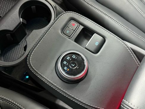 Used 2021 Ford Mustang Mach-E Premium image 32