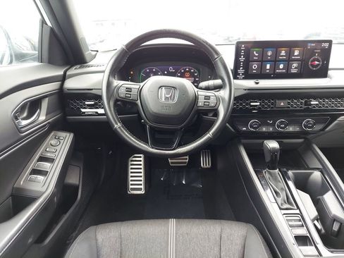 Used 2024 Honda Accord Sport image 20