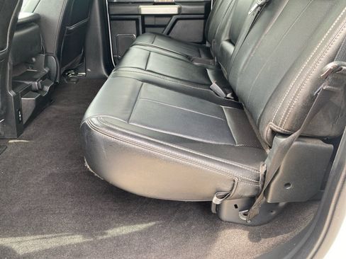 Used 2020 Ford F150 Lariat AWD/4WD image 16