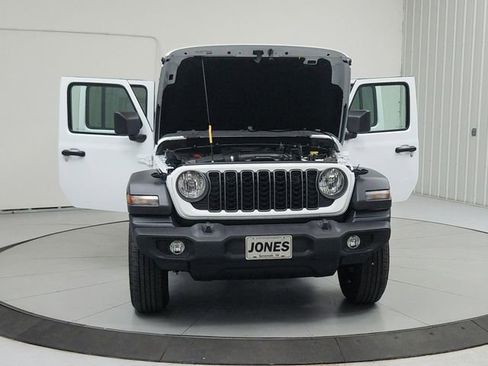 New 2026 Jeep Wrangler Unlimited Sport AWD/4WD image 10