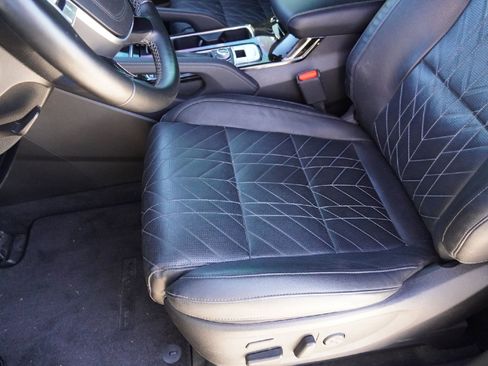 Used 2023 Kia Telluride SX X-Line image 11