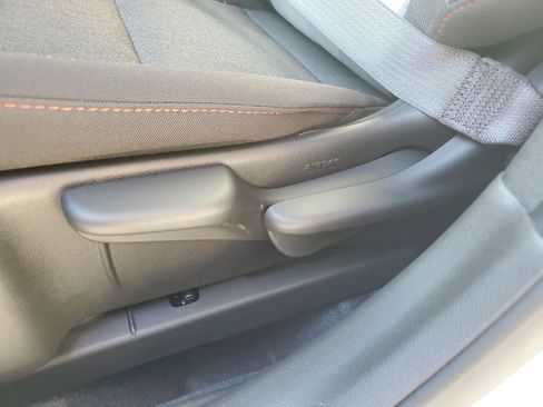 New 2026 Chevrolet Trax RS w/ Sunroof Package image 22