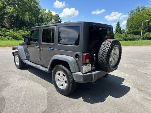 Used 2014 Jeep Wrangler Unlimited Sport w/ Quick Order Package 24S AWD/4WD image 5