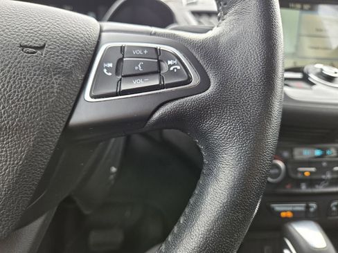 Used 2018 Ford Escape Titanium AWD/4WD image 18