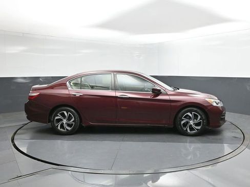 Used 2017 Honda Accord LX image 20