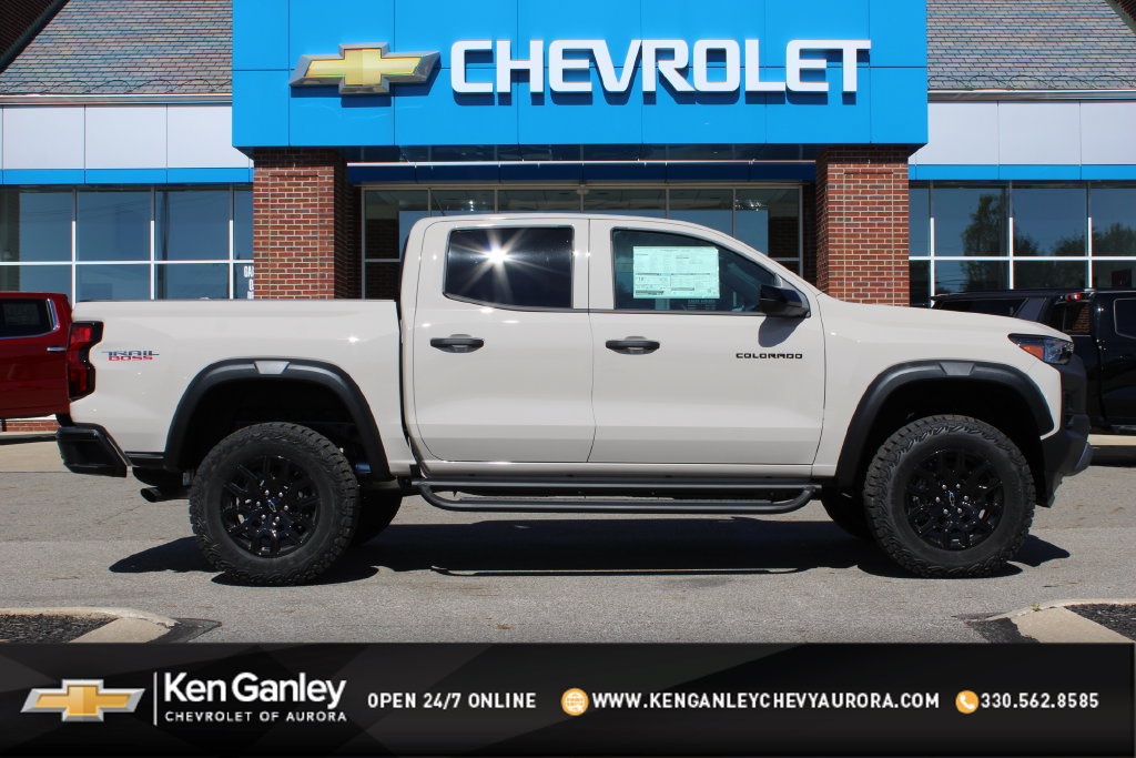 New 2026 Chevrolet Colorado Trail Boss AWD/4WD 360° Tour