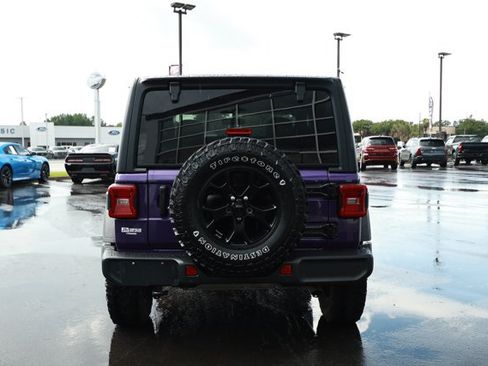 Used 2023 Jeep Wrangler Sport AWD/4WD image 6