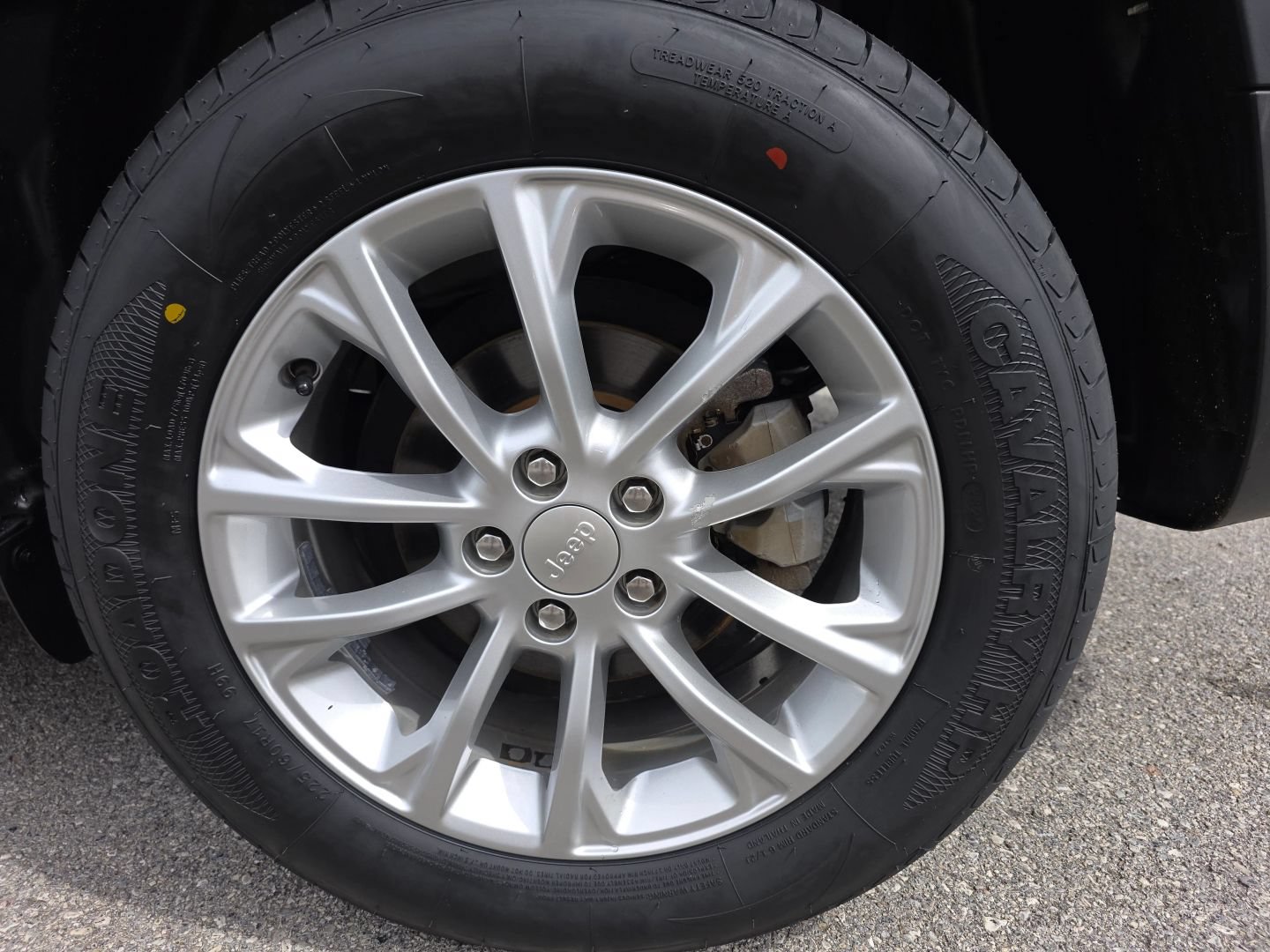 Used 2019 Jeep Cherokee Latitude w/ Popular Appearance Group FWD image 30