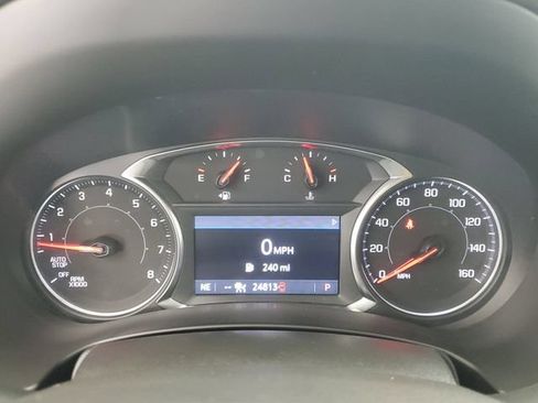 Used 2024 GMC Terrain SLT w/ Elevation Edition FWD image 25
