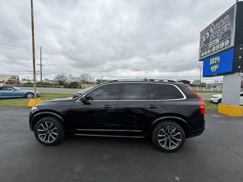 Used 2018 Volvo XC90 T6 Momentum w/ Convenience Package image 7