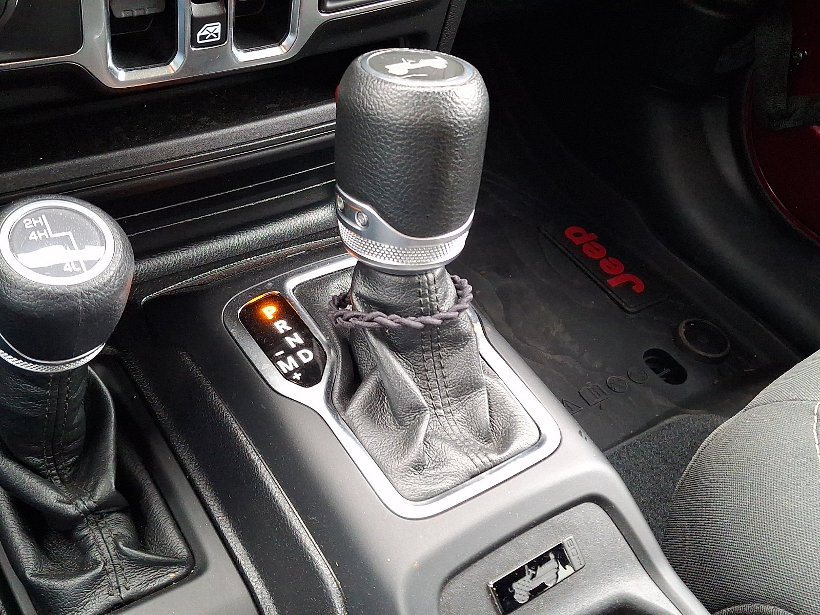 Used 2021 Jeep Wrangler Unlimited Sport AWD/4WD image 14