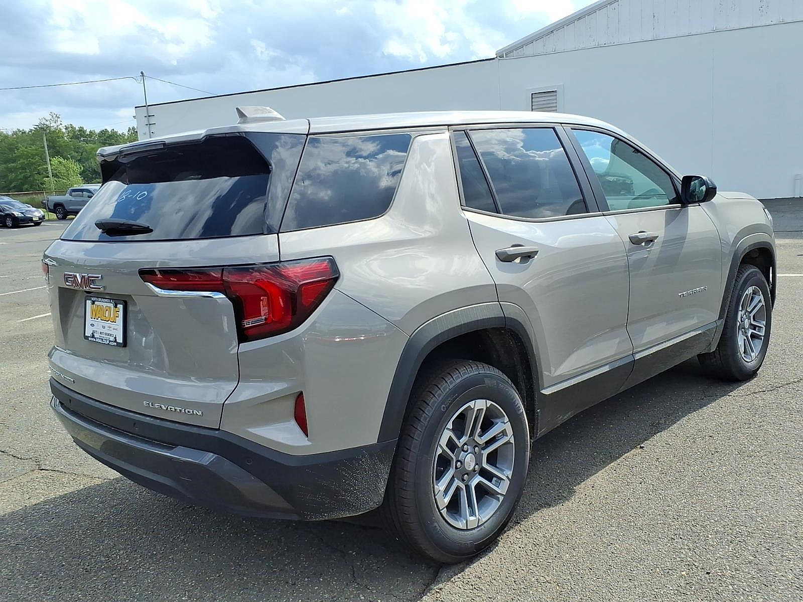 New 2027 GMC Terrain Elevation AWD/4WD image 6