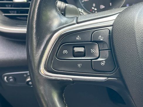 Used 2023 Buick Envision Essence FWD image 31