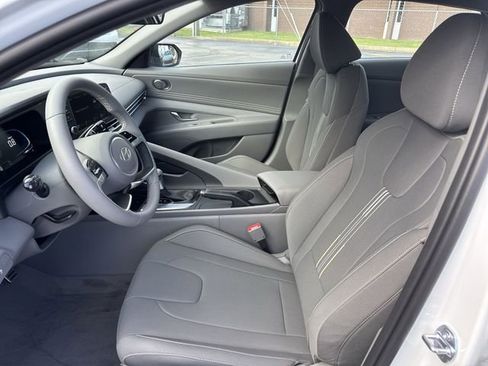 New 2026 Hyundai Elantra Sport w/ Cargo Package FWD image 19