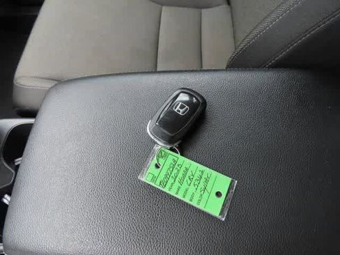 Used 2023 Honda CR-V LX image 25