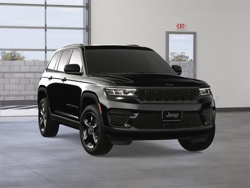 New 2024 Jeep Grand Cherokee Altitude image 8