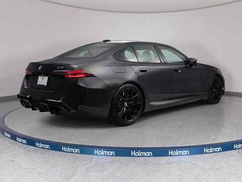 New 2026 BMW M5 AWD/4WD image 5