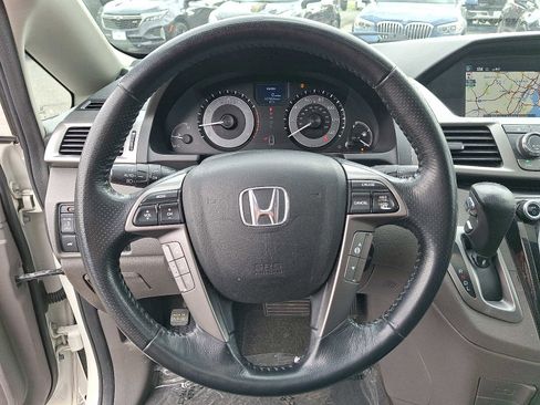 Used 2016 Honda Odyssey Touring Elite image 21