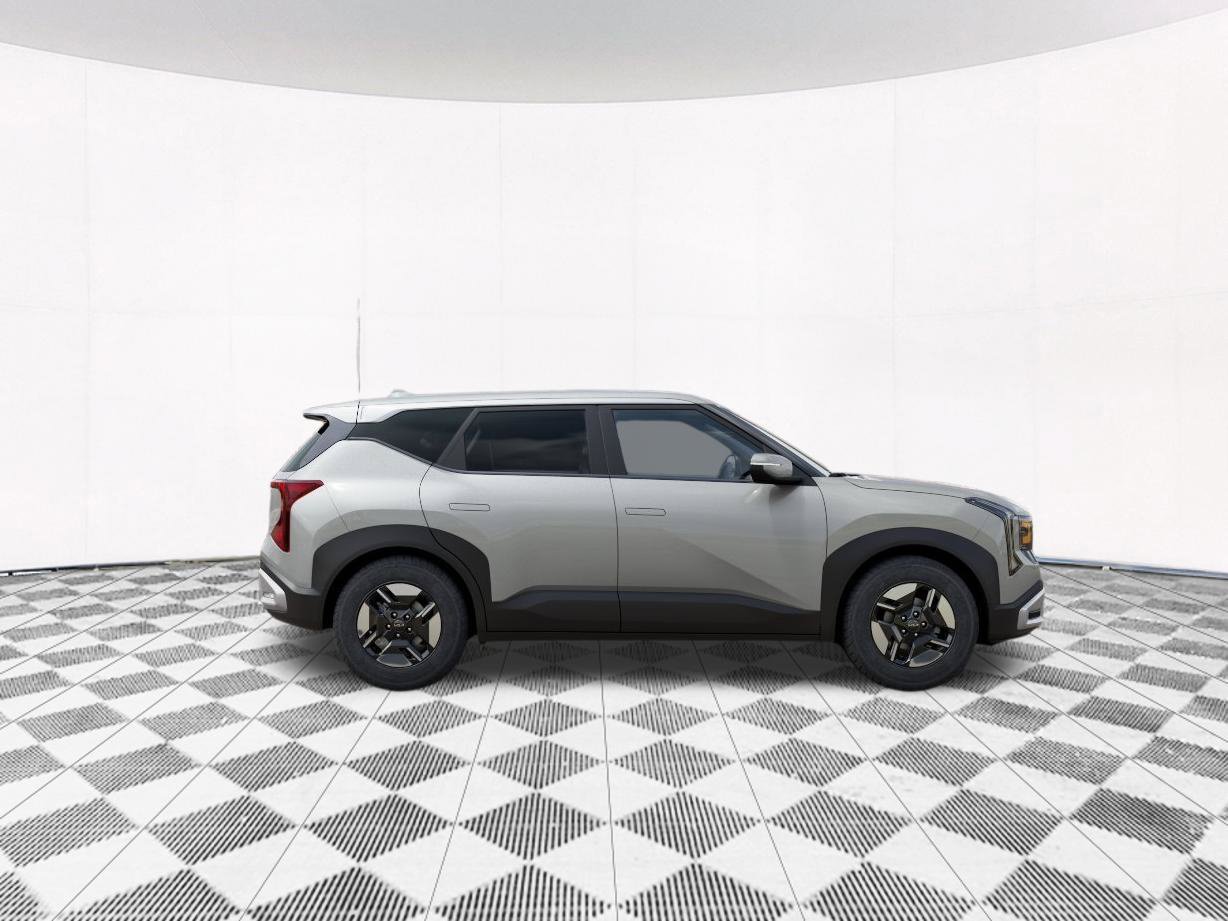 New 2027 Kia Seltos LX AWD/4WD image 9