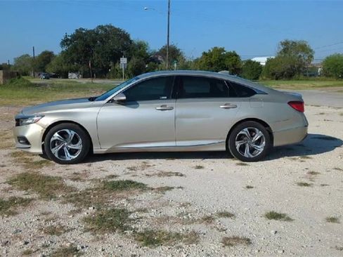 Used 2018 Honda Accord EX-L image 5