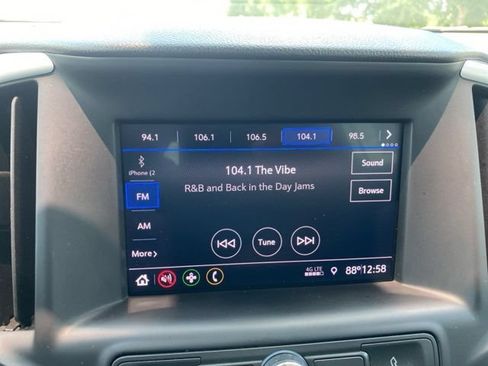 Used 2020 GMC Terrain SLE FWD image 25