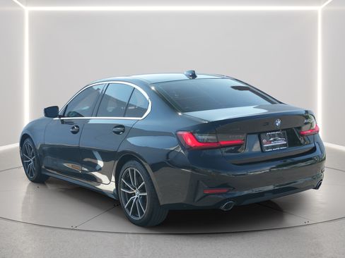 Used 2020 BMW 330i xDrive Sedan w/ Driving Assistance Package AWD/4WD image 4