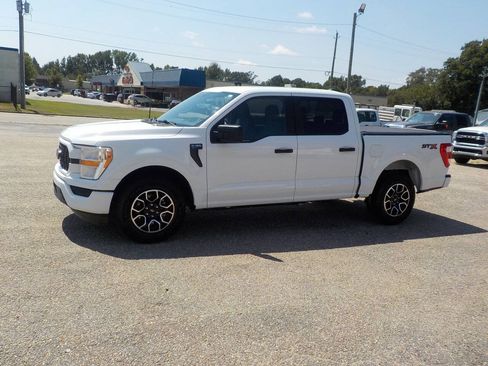 Used 2022 Ford F150 XL w/ STX Appearance Package RWD image 1