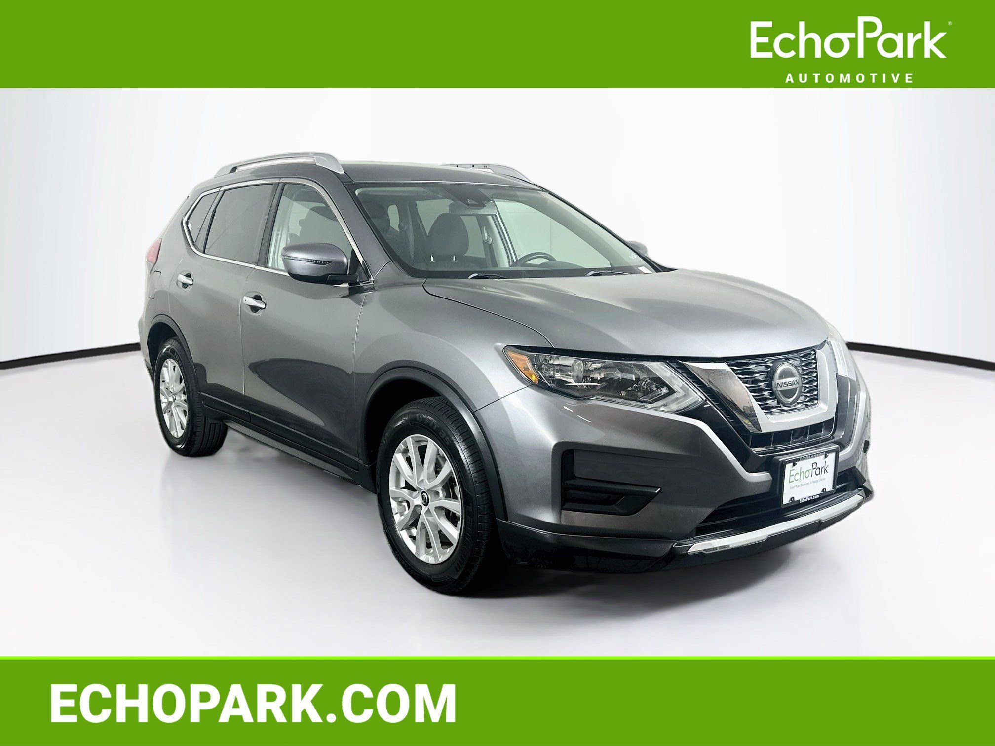 Used 2019 Nissan Rogue SV FWD image 1