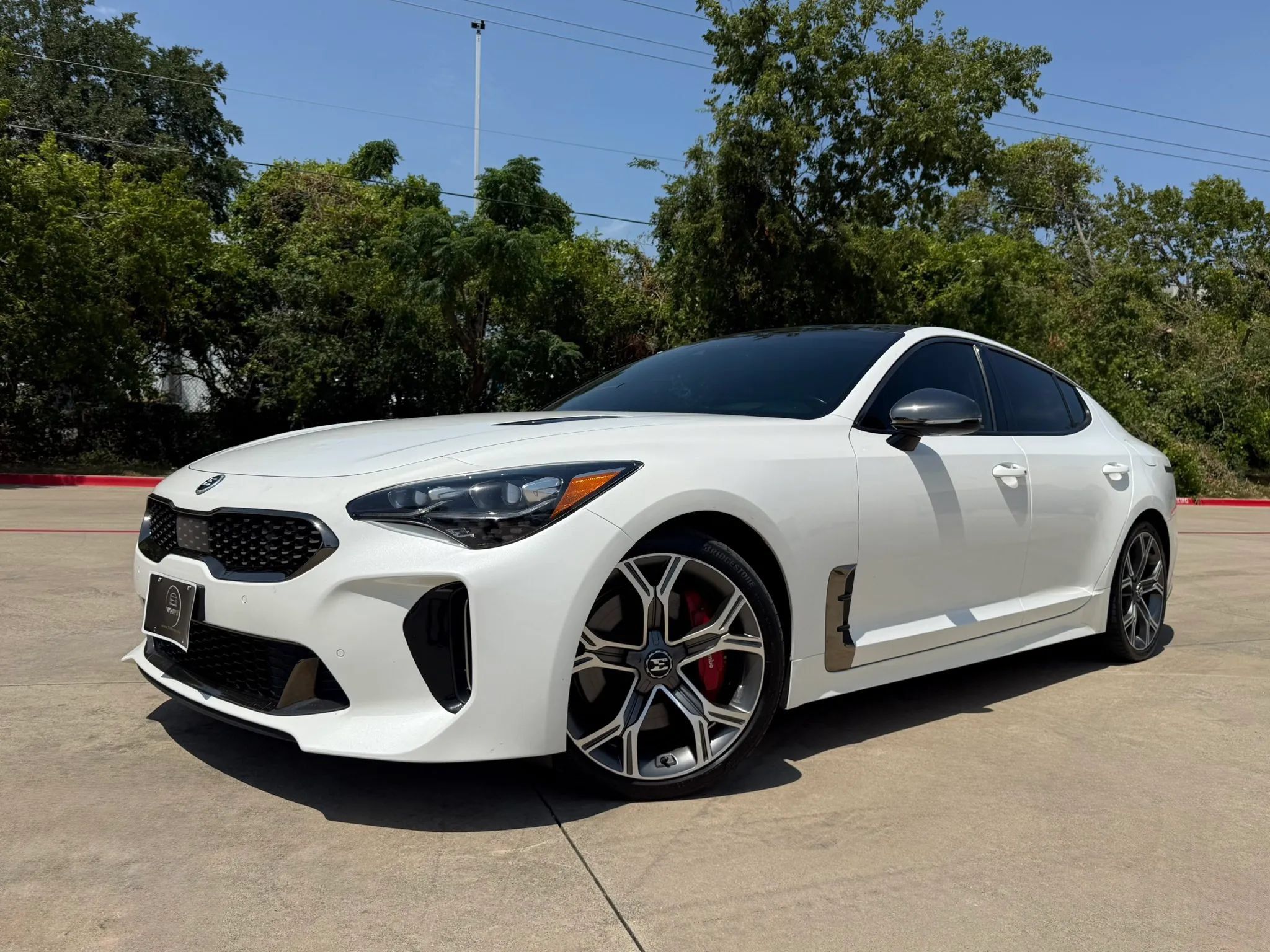 Used 2018 Kia Stinger GT2 RWD image 16