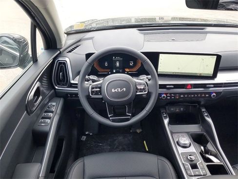New 2025 Kia Sorento EX image 25