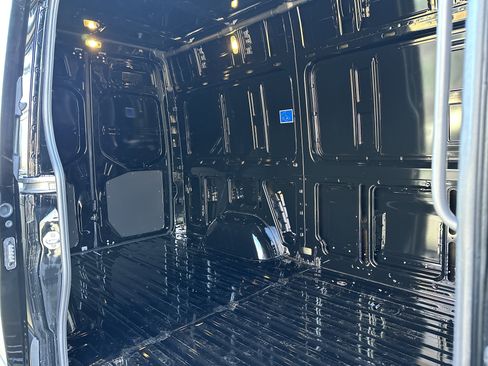New 2026 Mercedes-Benz Sprinter 2500 image 8