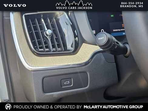 New 2026 Volvo XC60 B5 Plus w/ Protection Package Premier image 19