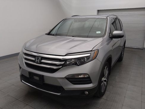 Used 2018 Honda Pilot Elite image 15