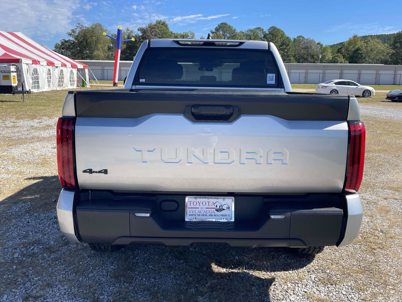 Used 2024 Toyota Tundra SR AWD/4WD image 3